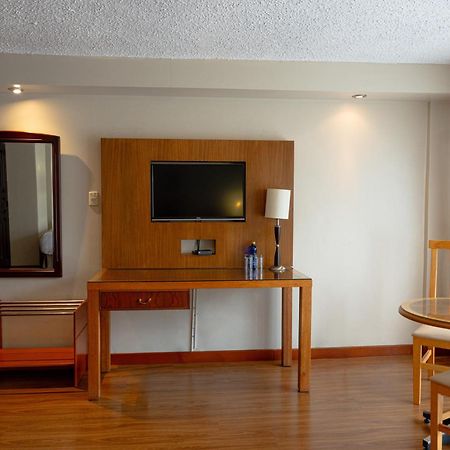 Hotel Santa Monica Cuenca Buitenkant foto