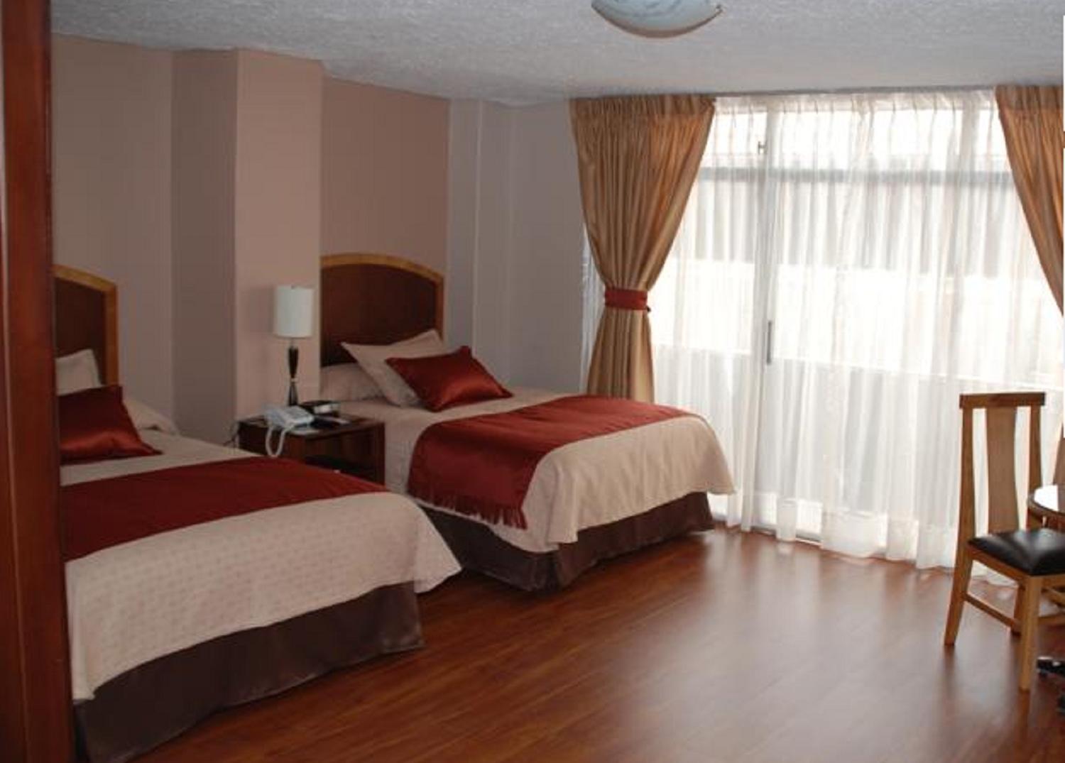 Hotel Santa Monica Cuenca Buitenkant foto
